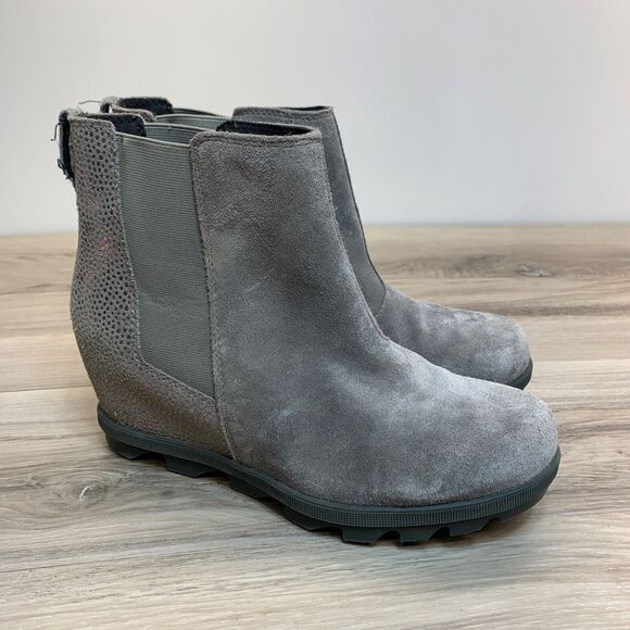 Sorel Joan of Arctic Chelsea Boots Youth Girls 5 EU 37 Gray Suede Wedge Booties - Picture 1 of 12